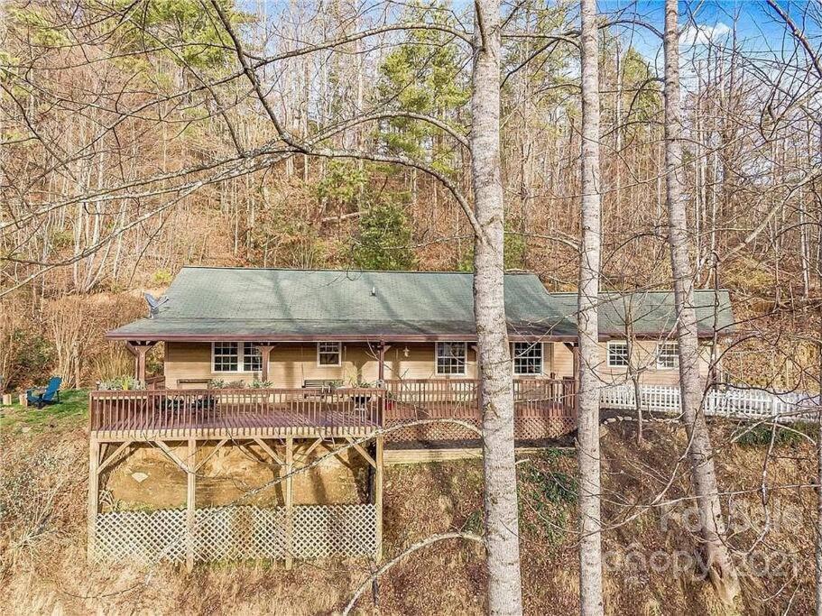 Misty Mountain Cottage Waynesville Exterior photo