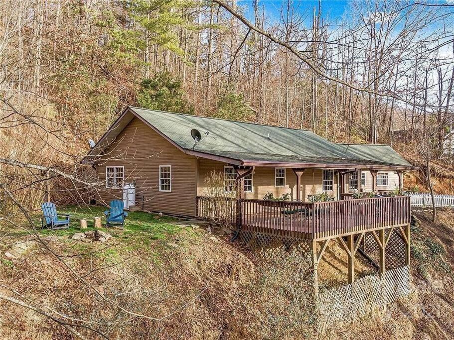 Misty Mountain Cottage Waynesville Exterior photo